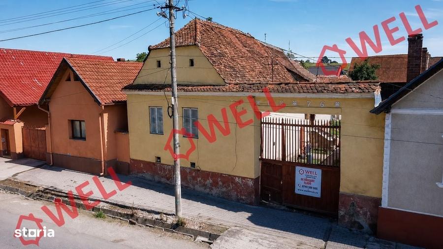 Casă cu 2 camere cu Teren 1685 Mp în Măieruș