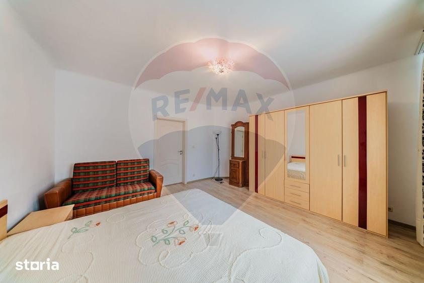 Casă cu 2 camere cu Teren 100 Mp în Pârneava