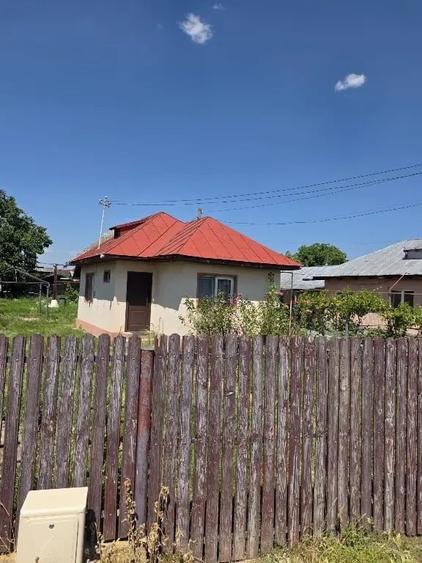 Casa + teren de vanzare - 25