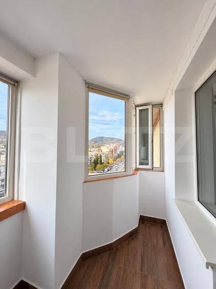 Apartament cu 2 camere decomandat, mobilat în Central