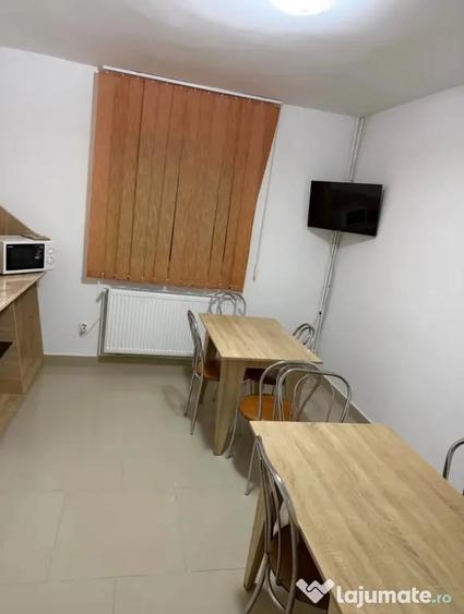 Casă cu 7 camere în Central