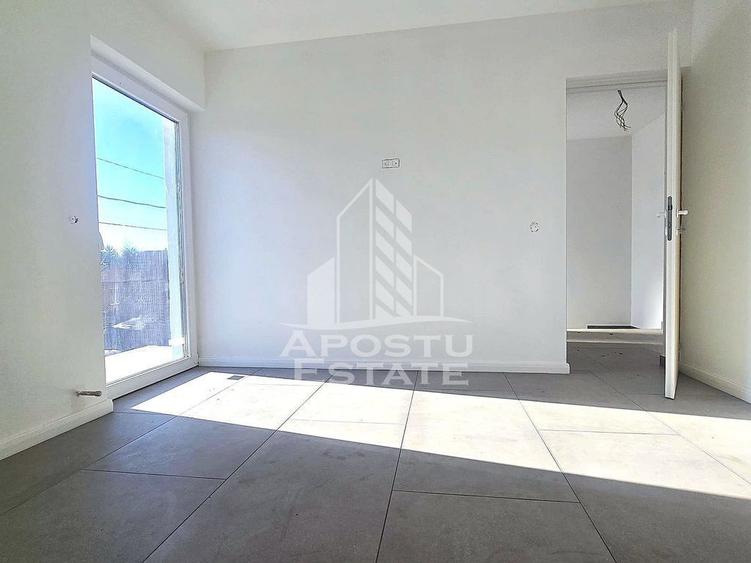 Casă cu 4 camere cu Canalizare în Fântânele