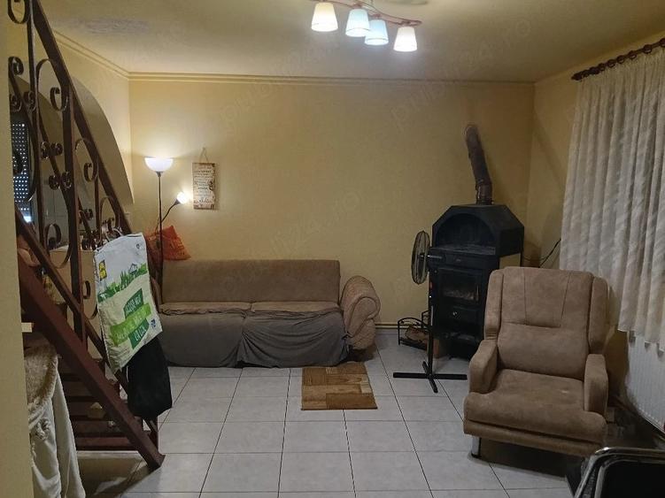 Casă cu 1 camere cu Teren 698 Mp în Central