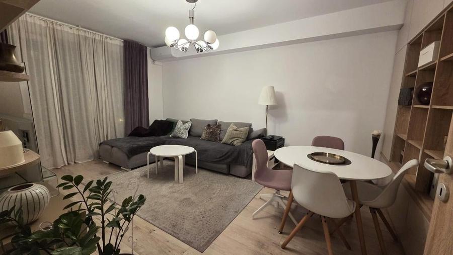 Apartament cu 2 camere decomandat în Unirii