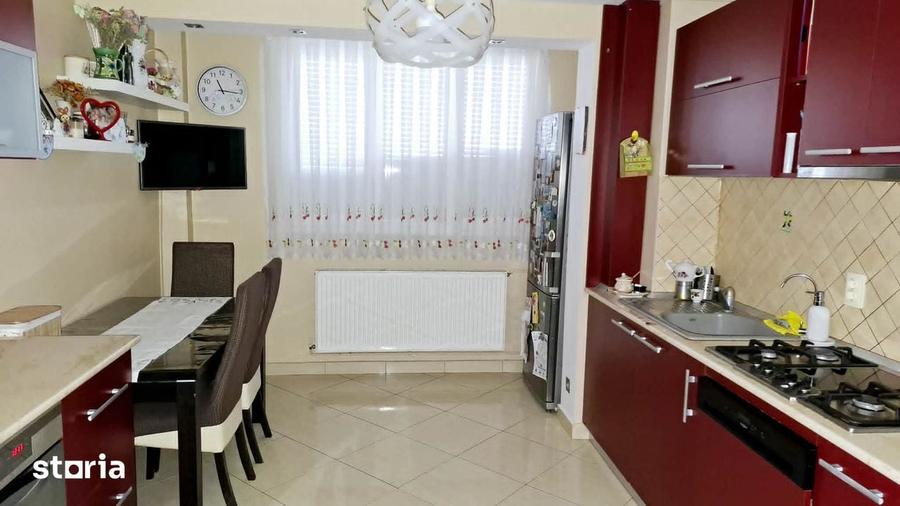 Apartament cu 3 camere în Calea Aradului