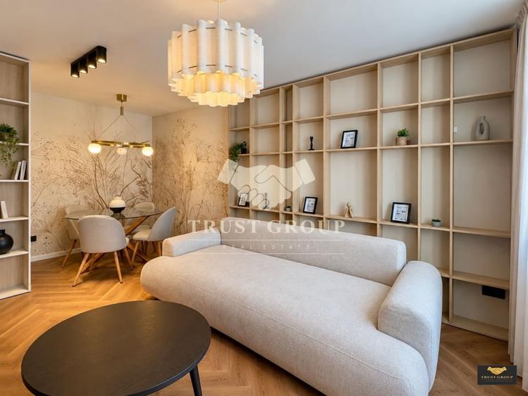 Apartament cu 2 camere decomandat, mobilat în Calea Victoriei