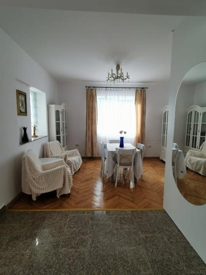 Casă individuală cu 4 camere cu Canalizare în Valea Drăganului