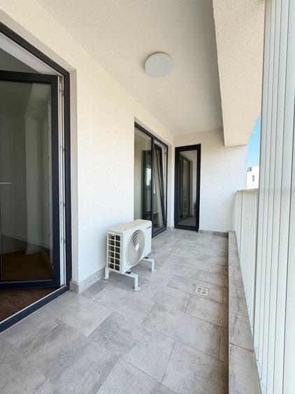 Apartament cu 3 camere decomandat în Circumvalațiunii