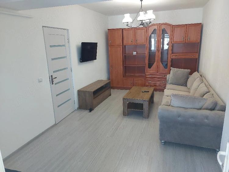 Apartament cu 2 camere semidecomandat în Cornitoiu