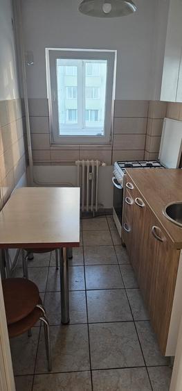Garsonieră decomandată în Banu Manta