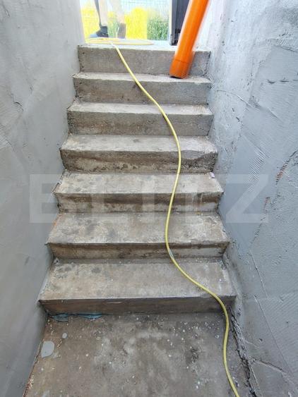 Casă individuală cu 3 camere cu Teren 1000 Mp în Vâlcele