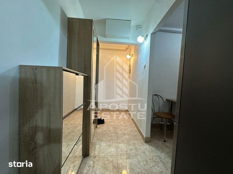 Apartament cu 2 camere semidecomandat, mobilat în Iosefin