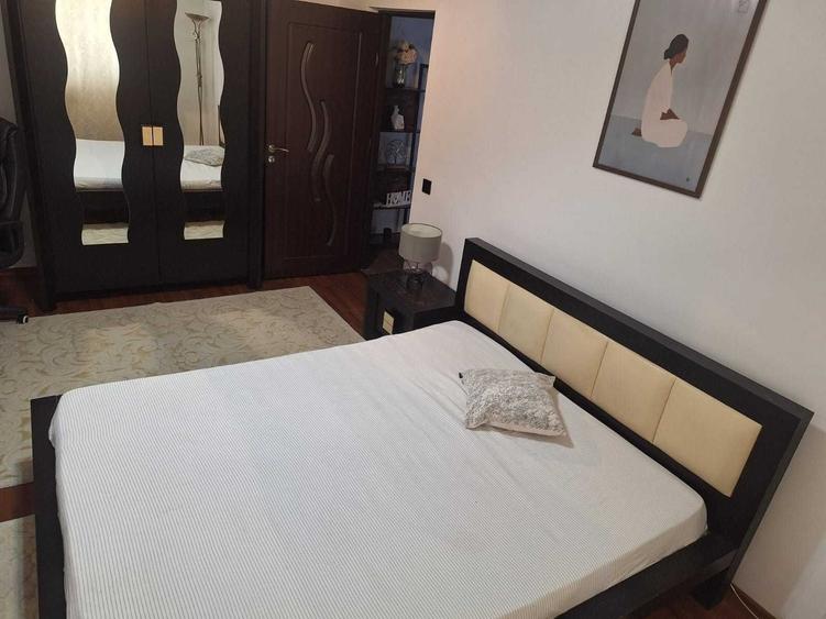 Apartament cu 2 camere decomandat în Exterior Vest