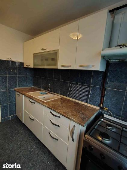 Apartament cu 2 camere semidecomandat în Micro 9