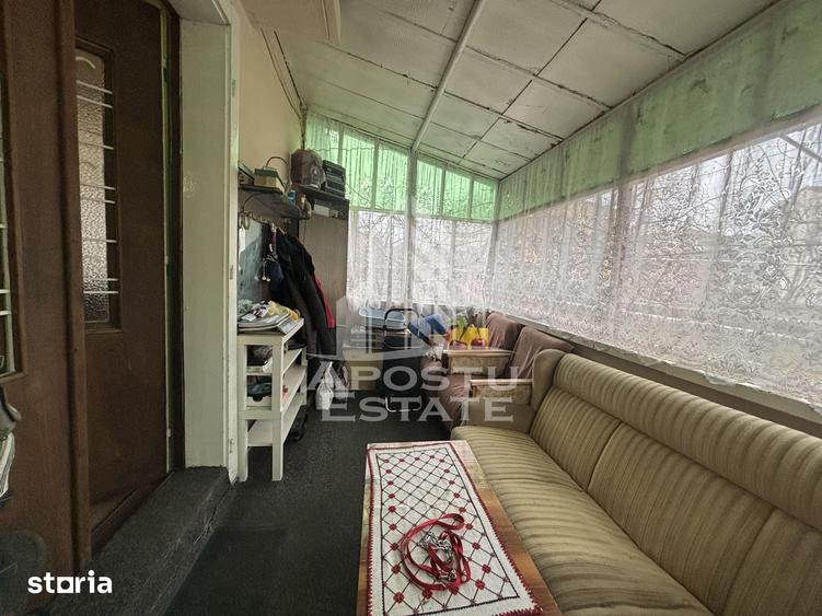Casă cu 3 camere cu Teren 647 Mp în Girocului