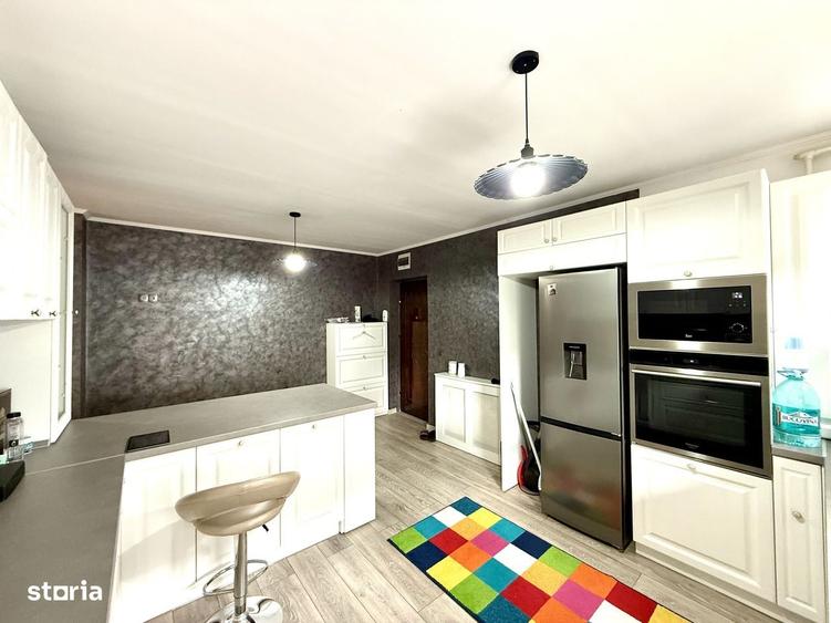 Apartament cu 3 camere în Ultracentral