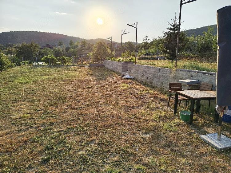 Teren de 1104 mp, în Central