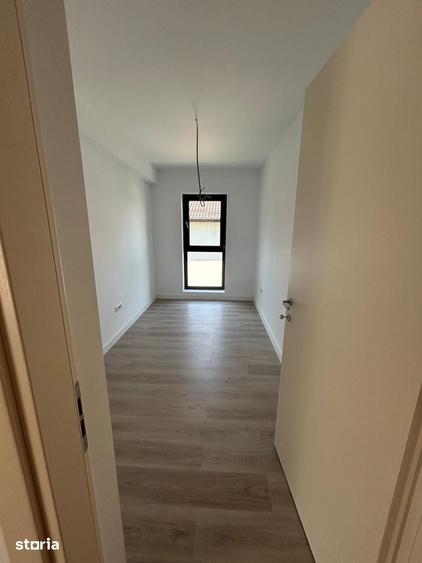 Apartament cu 3 camere în Păulești