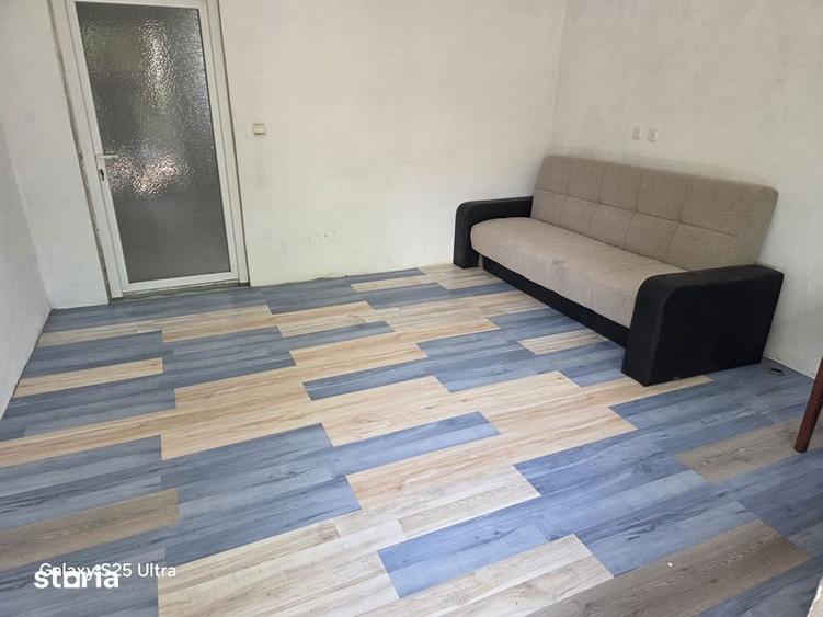 Casă cu 4 camere cu Teren 80 Mp în Boldești