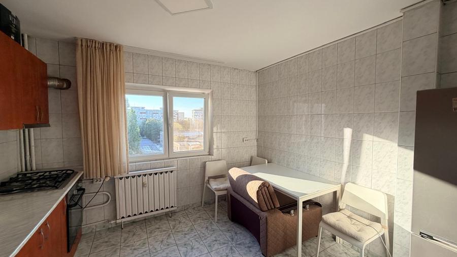 Apartament cu 2 camere decomandat în Brâncoveanu