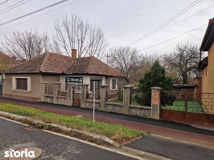 Casă cu 2 camere cu Teren 105 Mp în Central