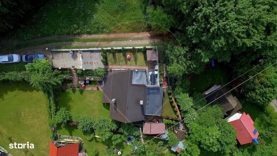 Casă cu 3 camere în Colțești