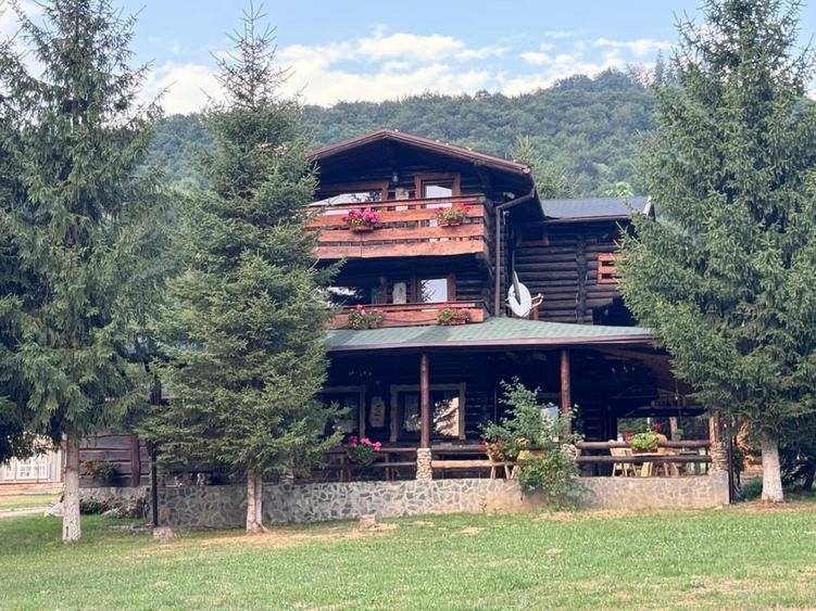 Casă cu 4 camere în Sohodol