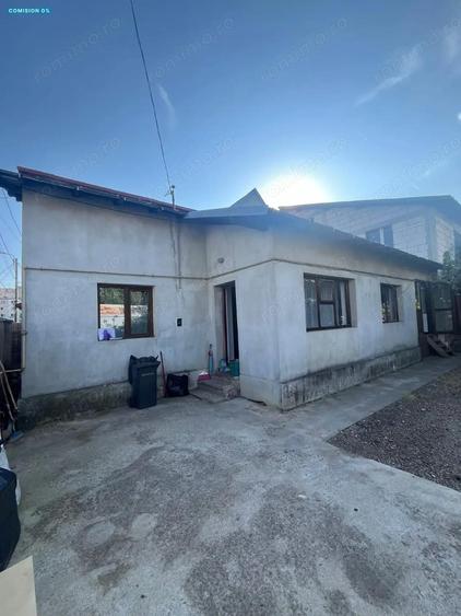 Casă cu 2 camere cu Teren 840 Mp în Albert