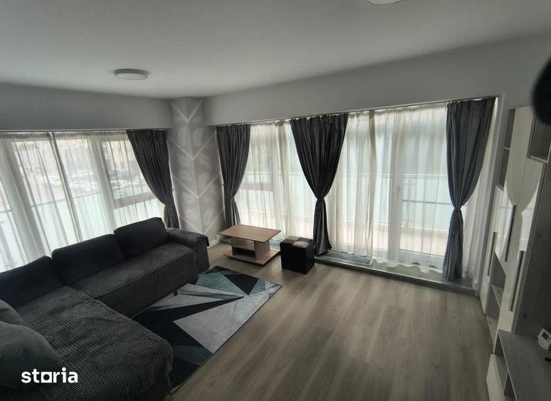 Apartament cu 3 camere în Tudor Vladimirescu