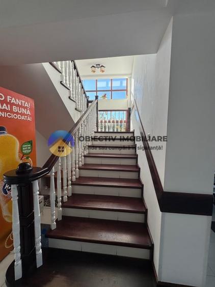 Hotel/Pensiune, de 700 mp, în Dobreni