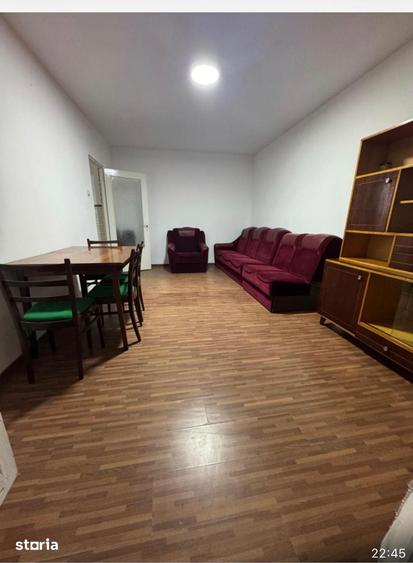 Apartament cu 4 camere decomandat în Central
