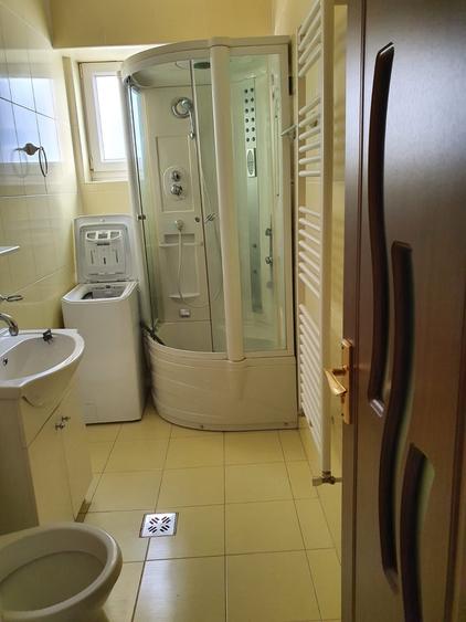 Garsonieră decomandată în Găvana