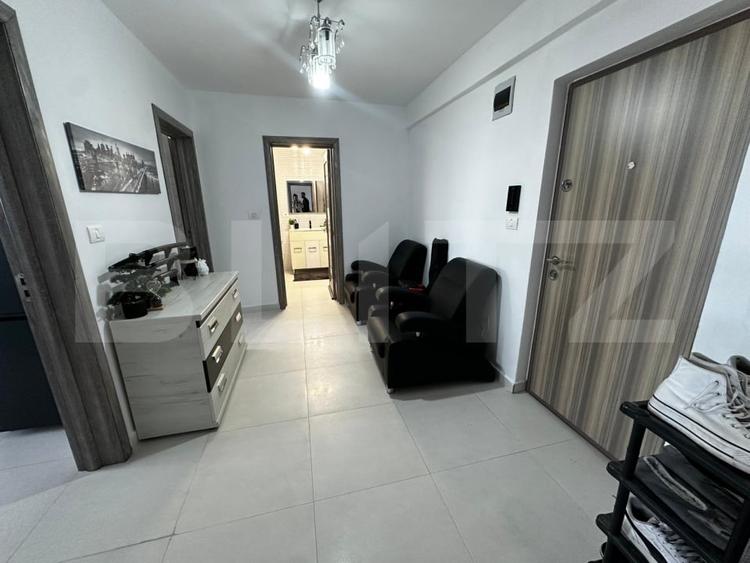 Apartament cu 2 camere decomandat, mobilat în Micești