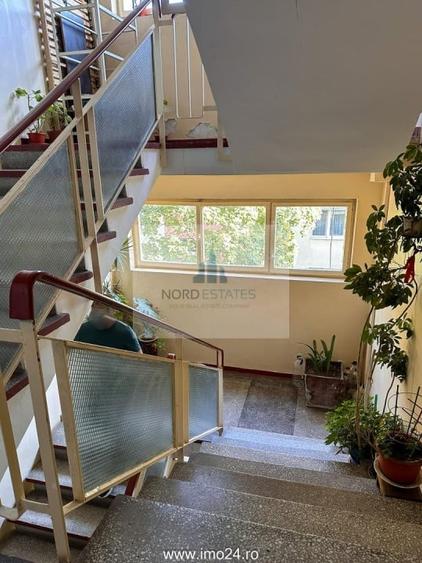 Apartament cu 4 camere în Rahova