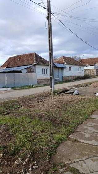 Casă cu 2 camere în Uileacu de Beiuș