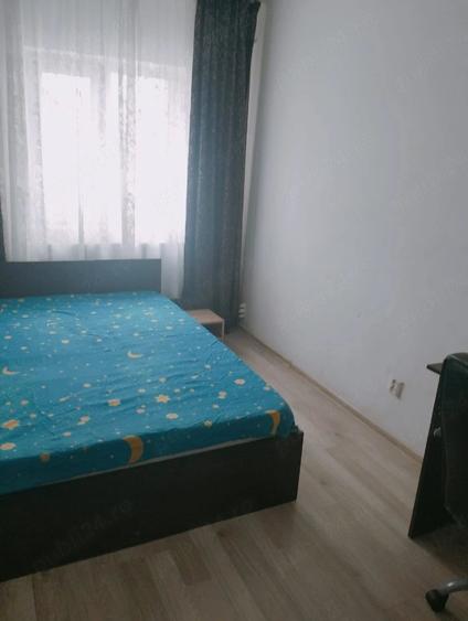 Apartament cu 3 camere decomandat în Țiglina 3