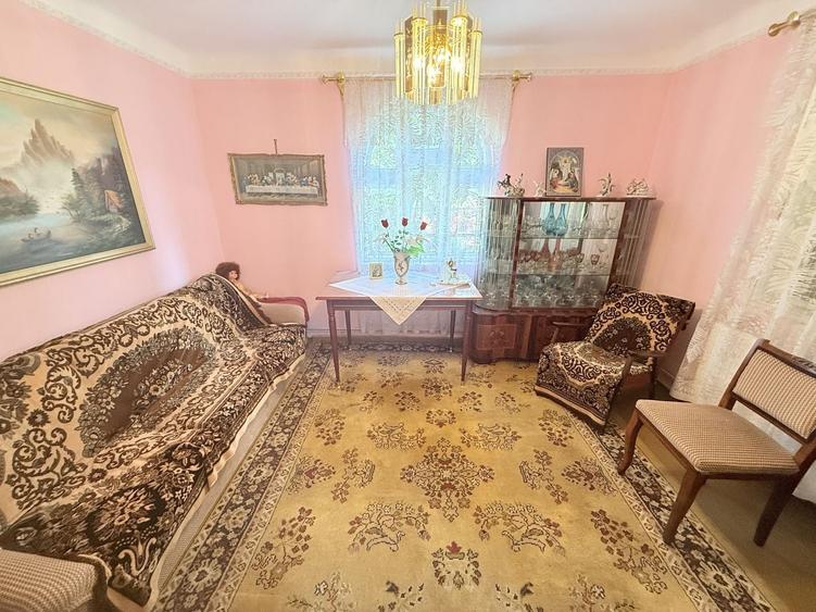 Casă individuală cu 4 camere cu Canalizare în Brebu Mânăstirei