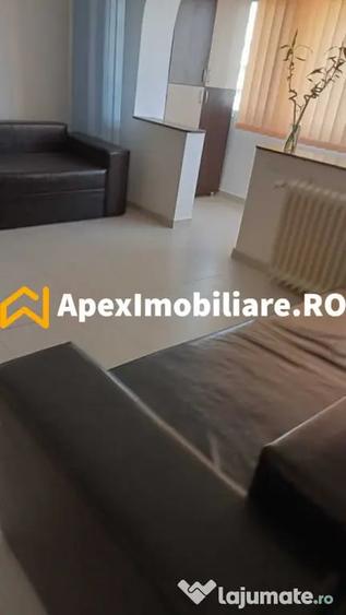 Apartament cu 3 camere decomandat în Dristor