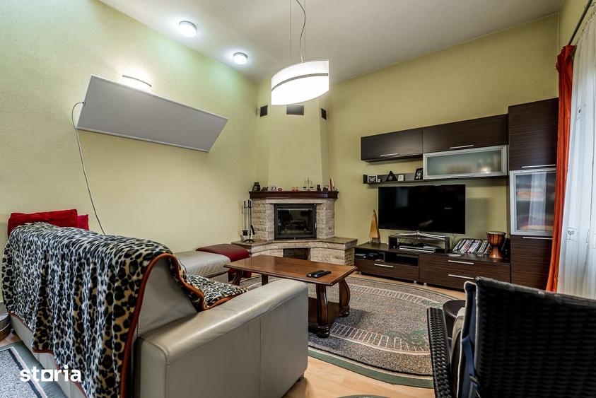 Spațiu comercial, de 890 mp, în Aradul Nou