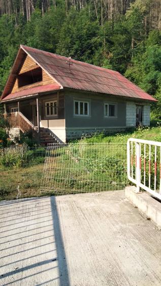 Casă cu Teren 932 Mp în Mihăileni