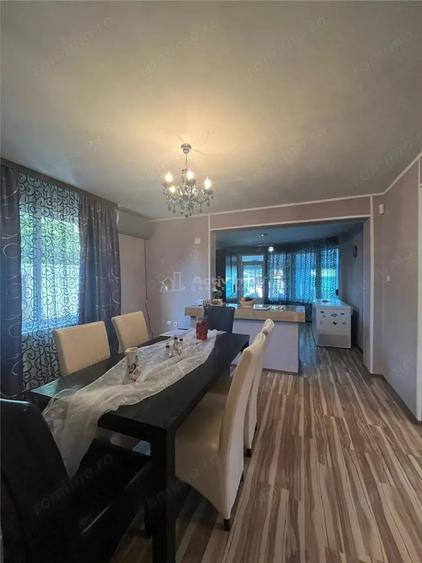 Casă cu Teren 2000 Mp în Central