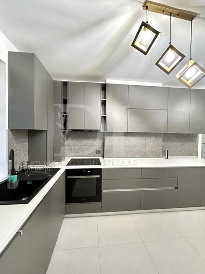 Apartament cu 3 camere decomandat, mobilat în Florești — fotografia 1