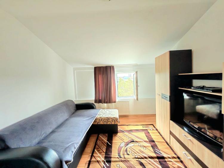 Apartament cu 2 camere decomandat, mobilat în Spitalul Județean