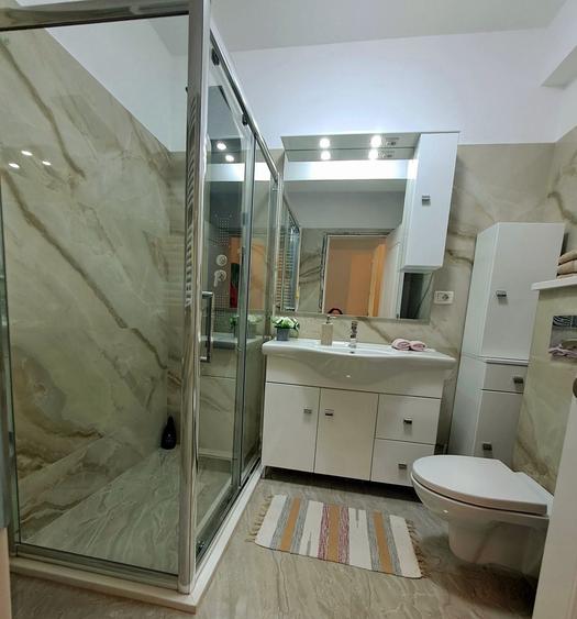 Apartament cu 2 camere decomandat în Sfântu Ilie