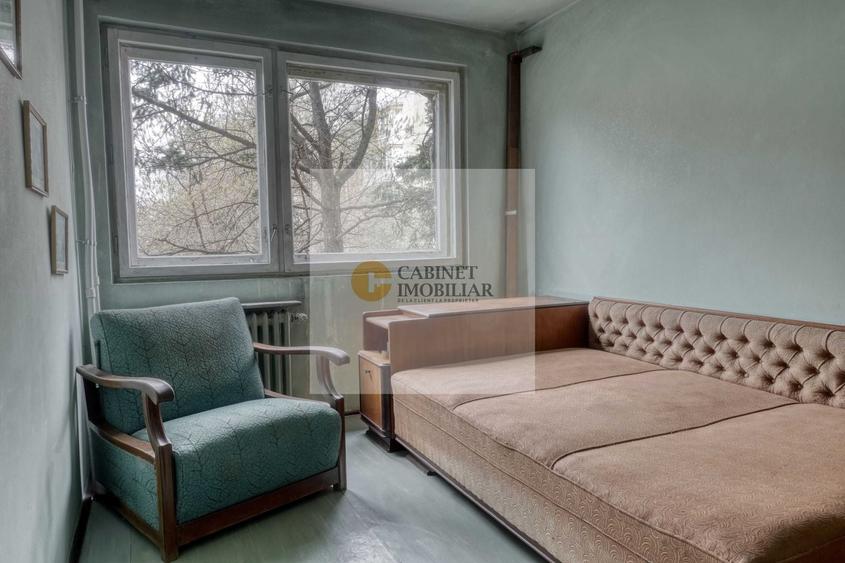 Apartament cu 3 camere decomandat în Gorjului