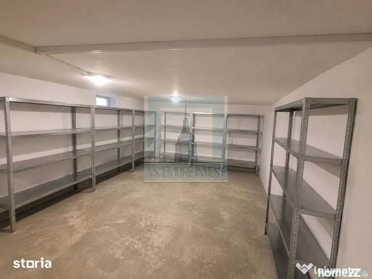 Casă cu 7 camere cu Teren 1000 Mp în Cristian