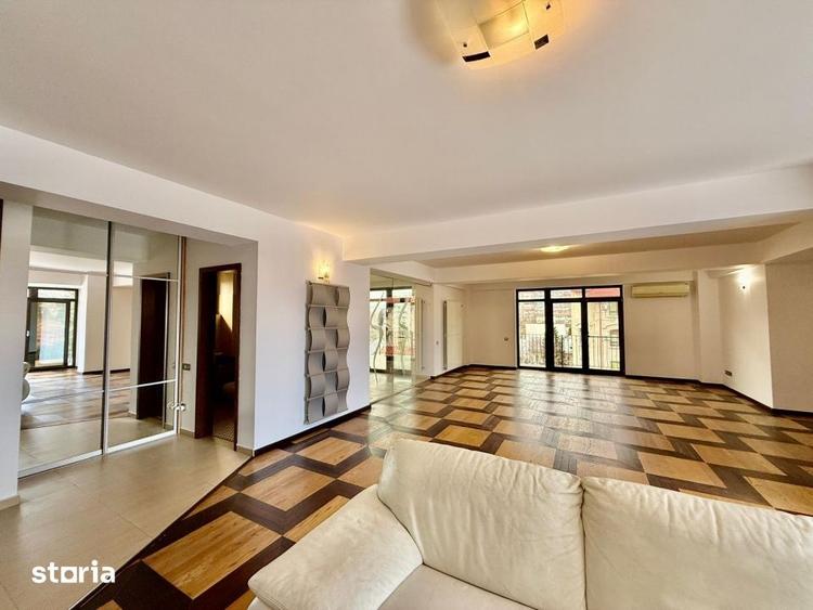 Penthouse Duplex cu vedere la Arcul de Triumf - 18