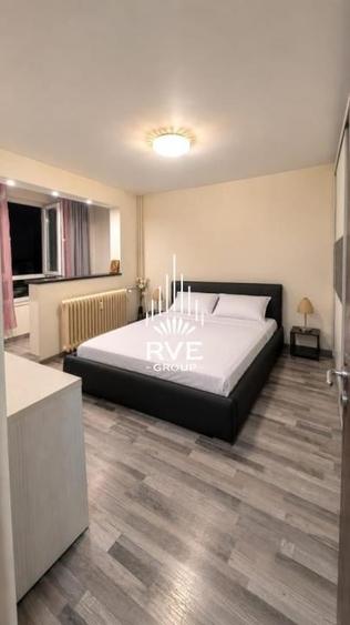 Apartament cu 3 camere în Drumul Taberei