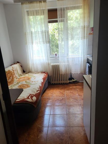 Garsonieră în Gară