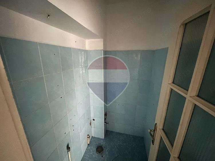 Apartament cu 3 camere decomandat în Băile Borșa